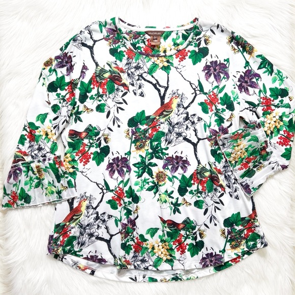 SOLD-Multiples White Floral Bird Print Top - Picture 7 of 9